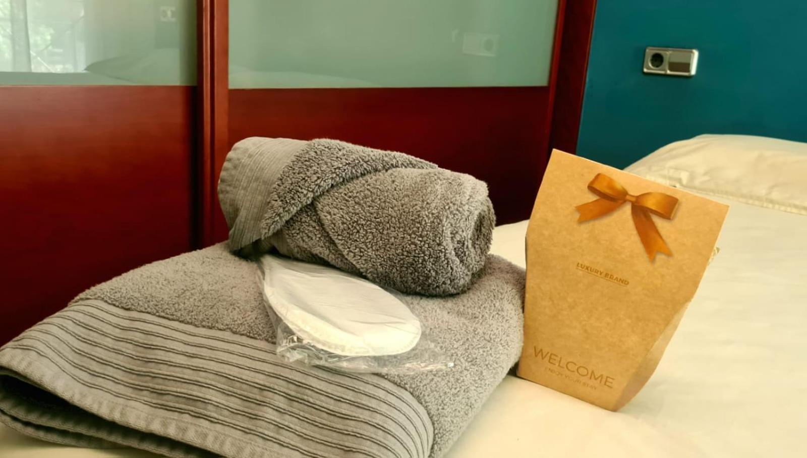 Acogedor Apartamento Girona Centro Lejlighed Eksteriør billede